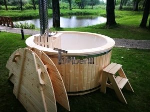 Bain à remous extérieur avec chauffe-eau tuba